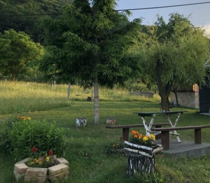 Kosta'S Romantic House Plav Bagian luar foto